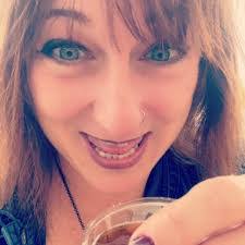 Dale Dobbratz's Instagram, Twitter & Facebook