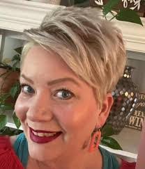 Bertha Foley's Instagram, Twitter & Facebook