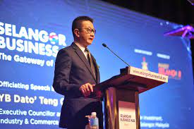 Dato' naib canselor bersama pengarah perancangan strategik unisel membuat kunjungan hormat ke atas yb dato' teng chang khim, pengerusi jawatankuasa tetap pelaburan, perindustrian (iks). Sibs 2020 Aims To Help Businesses In The Region Reset And Reboot Amid Pandemic The Edge Markets