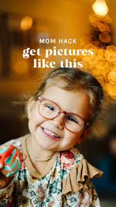 Save this idea for next winter! ❄️🎄 These pictures always end up being my  favorites from the whole year. 🥰, ✨A few additional tips✨, 🔹Take the  picture in front of the Christmas tree and use portrait ...