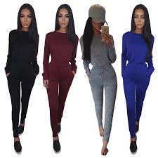 Resultado de imagem para macacão feminino 2017