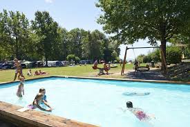 Gampelen, ⓜ gampelen, switzerland, bern, erlach, seestrasse: Campingplatz Tcs Camping Gampelen Neuenburgersee Gocamping Ch