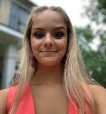 Abby Benton's Instagram, Twitter & Facebook