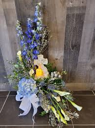 Maybe you would like to learn more about one of these? Flower Delivery In Winston Salem Nc Free Local Flower Delivery If You Order Online Now We Are Located At 505 Peters Creek Pkwy Winston Salem Nc 27101 Send With The Best Local Florist In Winston Salem Welcome To Florist At Adolfos Creation Llc View