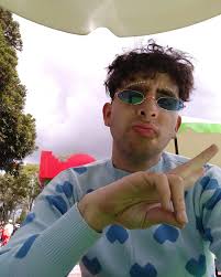 𝔸𝕝𝕖𝕛𝕒𝕟𝕕𝕣𝕠 (@alejo.drew) • Instagram photos and videos