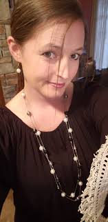 Happy new years 🍾 don't spend another year doing the same shit 🤗