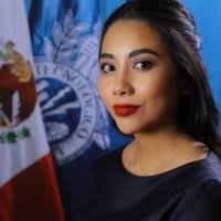 100+ perfiles de «Serrano Rojas»