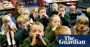 Writing in 1934, the early years pioneer susan isaacs argued against using phonics to teach reading. How To Teach Phonics Teacher Network The Guardian