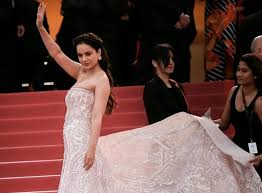 Kangana Flaunts Princess Like Look At Cannes Red Carpet Kanagana Ranaut In Cannes 2019 A post shared by kangana ranaut (@team_kangana_ranaut) on may 18, 2019 at 3:46am pdt.