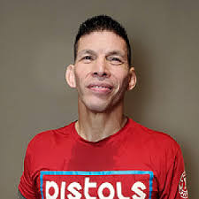 Leroy Vasquez's Instagram, Twitter & Facebook