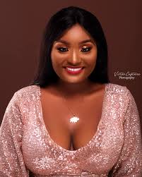 Book a session today 📸