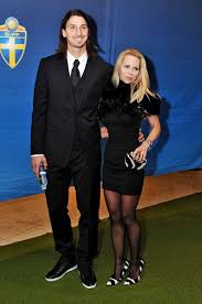 From fierce rivals with paolo in the early 2000s, to teammates with his son daniel in 2020. Epingle Par Samrock18 Sur Soccer Wives Girlfriends Swag S Joueurs De Foot Joueur