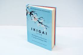 Buy Ikigai Book Online At Low Prices In India Ikigai Reviews Ratings Amazon In Happy Life Books Good Books