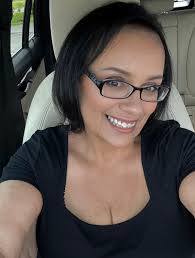 Introducing yourself and sharing a photo