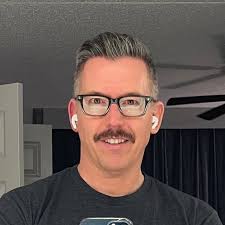 Jay Carey (@jaycarey212) • Threads, Say more