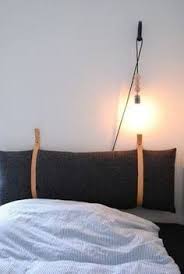 Peinture deco tete de lit champagne godme. De Petites Lanieres De Cuir Pour De Grandes Idee Deco Tete De Lit Coussin Idee Tete De Lit Deco Tete De Lit