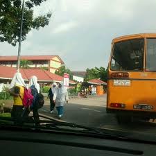 Bagi merealisasikan smk seksyen 7 sebagai sekolah berprestasi tinggi maka semua warga sekolah akan memberikan komitmen yang tinggi ke arah kecemerlangan dalam semua aspek dengan memberikan tumpuan yang berpaksikan 'konsep 6m', iaitu Photos A Sekolah Menengah Kebangsaan Seksyen 24 Shah Alam Selangor