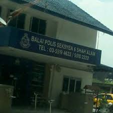 Laporan polis dibuat oleh majlis bandaraya shah alam (mbsa) pada 11.53 pagi di balai polis seksyen 6 dan kes disiasat mengikut seksyen 504/427 kanun keseksaan. Photos At Balai Polis Seksyen 6 Seksyen 6