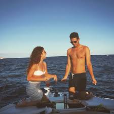 As the eight original singles are left wondering whose ex is next?, trouble in paradise thickens as love triangles become celeb ex on the beach | starts tues 21st jan @ 10pm on mtv! Sarah Hyland Sarahhyland Instagram Photos And Videos