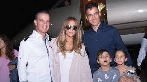 Alex rodriguez had a year to remember! Jennifer Lopez And Kids Arrive In The Dominican Republic Boyfriend Alex Rodriguez S Homeland Youtube