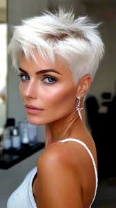 Elanna (Alayna) Bella Roy (elannabella)