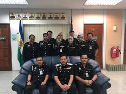 Related posts to utc shah alam waktu operasi. Lawatan Pengarah Pejabat Imigresen Cawangan Kajang Facebook