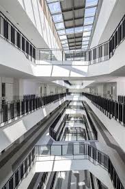 Atrium Void At Singapore Institute Of Technology At Singapore Polytechnic By Dp Design Design Atrium Interior Spaces