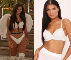 The series airs on the itv2 network in the uk. Love Island Uk Season 6 Episode 9 Sophie S White Pearl Bra Shop Your Tv