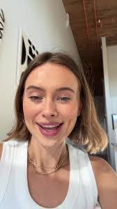 Holly Polk's Instagram, Twitter & Facebook