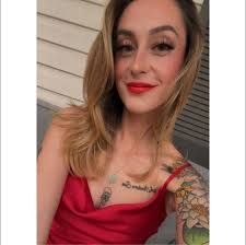 What are good pet sitters or pet hotels in Gravenhurst or Bracebridge for a  dog?