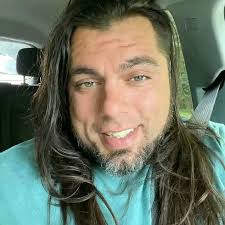 Hello I will love to get married to the woman of my dreams if you have any  idea message me privately and tell me