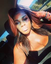 TABITHA HILL (@XOXtabithaXOXO)