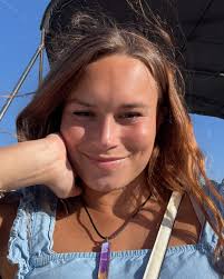 In case you were wondering, our students are pretty competitive when it  comes to trivia, and here's a picture to prove it! Six of our DO-PhD  students (Megan, Visha, Jade, Kaylie, and