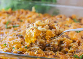 Pour into a casserole dish and top with a can of tomato sauce. Easy Hamburger Casserole Recipe Lil Luna