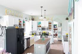 how to paint your kitchen cabinets