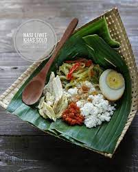 Isna Sutanto On Instagram Assalamualaikum Selamat Hari Minggu Nasi Liwet Khas Solo Terdiri Dari Nasi Gurih Ayam Ingkung Sayur Jipang Labu Siam Telur 1106 Likes 19 Comments