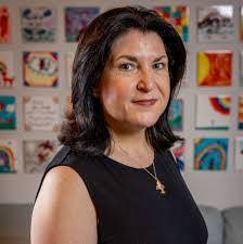 Lorrie Brennan's Instagram, Twitter & Facebook