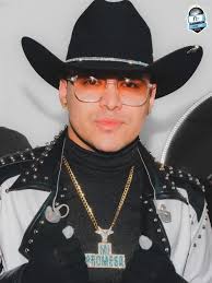 Se nos fue un gran cantante . 🥺🙌