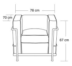 The lc2 sofa is extremely comfortable, the great comfort of the luxurious soft cushions is further enhanced in the model with down filling. Le Corbusier Sessel Lc 2 Steelclassic