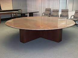 This rounded pencil polish round glass table top features a rounded, accented edge that helps the table pull a room together. Granite Table Tops