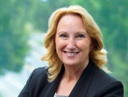 Amy Scribner's Instagram, Twitter & Facebook