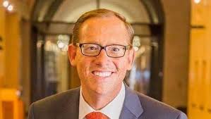 Brian Colón jumps into auditor's race