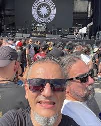 Marvin Rock's Instagram, Twitter & Facebook