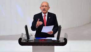 Chp genel başkanı kemal kılıçdaroğlu dolar sabit kalsın düşmesin diye merkez bankası'nın kasasından 128 milyar dolar sattılar. Kilicdaroglu 128 Milyar Dolar Kimse Satildi