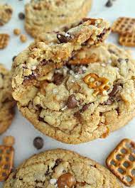 Give it a ⭐⭐⭐⭐⭐ review in the recipe card below! The Cooking Actress Sweet Salty Kitchen Sink Cookies Panera Copycat