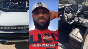 The pure electric pays homage to the original hummer, albeit with more rounded body molding and led headlamps gmc hummer ev: Lebron James Gives A Tour Of The Gmc Hummer Ev