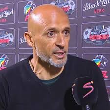 It's ok to lose right ? But who's winning here ? Sunday we had our derby  u10s match against one of our other club sides. A side I put together in  u8s.