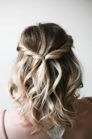 The No Heat Hairstyles You Need To Survive Summer Short Hair Updo Medium Hair Styles Short Hair Styles