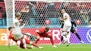 Hinzu kommen vier fans, die sich bei. View 21 Wales Gegen Danemark
