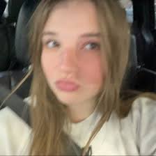 Ella Driscoll (ellalouisedriscoll)